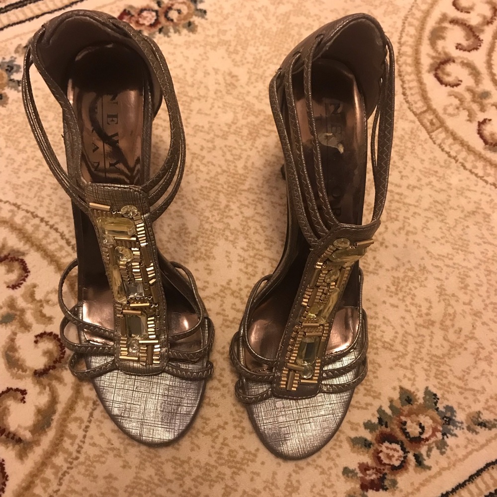 New York transit heels.